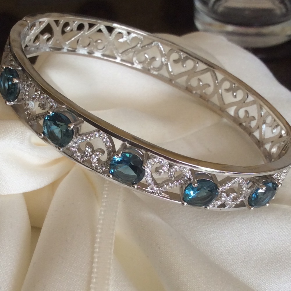 Silver Bracelet with Teal Blue Stones - Women's Elegant Heart Filigree